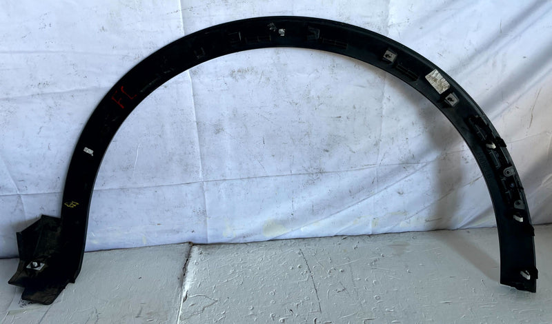Load image into Gallery viewer, 2023-2025 KIA SPORTAGE FRONT LEFT SIDE FENDER WHEEL ARCH FLARE MOLDING # 109200