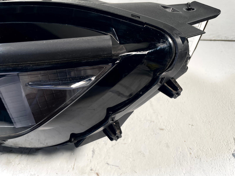 Load image into Gallery viewer, 2022-2024 HYUNDAI IONIQ 5 FRONT LEFT DRIVER SIDE LED HEADLIGHT HEADLAMP # 114072