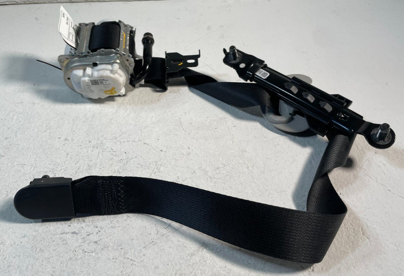 Load image into Gallery viewer, 20-25 KIA TELLURIDE FRONT LEFT DRIVER SIDE SEAT BELT RETRACTOR BLACK #107131