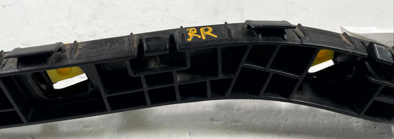 Load image into Gallery viewer, 20 - 25 KIA TELLURIDE REAR RIGHT SIDE BUMPER UPPER SUPPORT BRACKET 3.8L # 112751