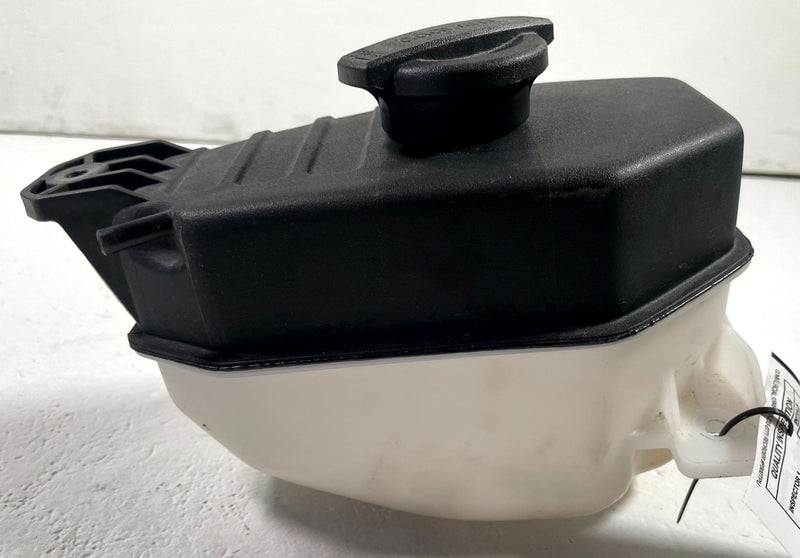 Load image into Gallery viewer, 20-25 KIA TELLURIDE RADIATOR COOLANT RESERVOIR RECOVERY TANK BOTTLE 3.8L #112721