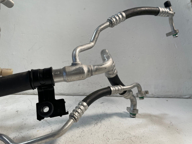 Load image into Gallery viewer, 2022 - 2024 HYUNDAI IONIQ 5 HVAC A/C AIR CONDITIONER HOSE LINE ASSEMBLY # 107258