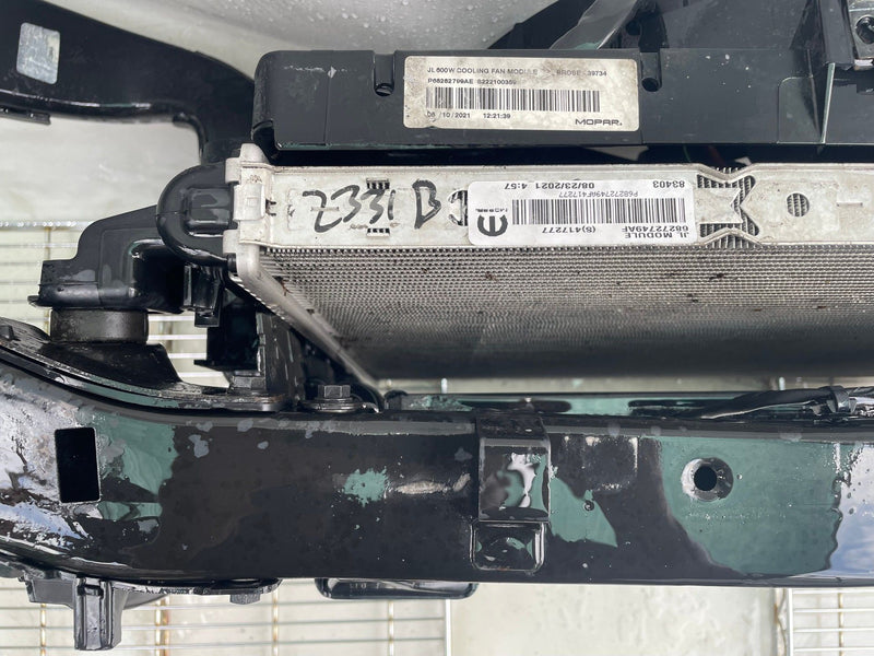Load image into Gallery viewer, JEEP GLADIATOR 4x4 RADIATOR CORE SUPPORT W/ COOLING ASSEMBLY 3.6L 20-24 # 114184