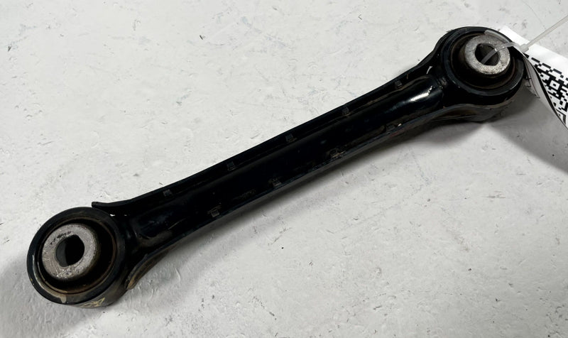 Load image into Gallery viewer, 2020 - 2025 KIA TELLURIDE REAR RH OR LH SIDE LOWER LATERAL CONTROL ARM # 112756