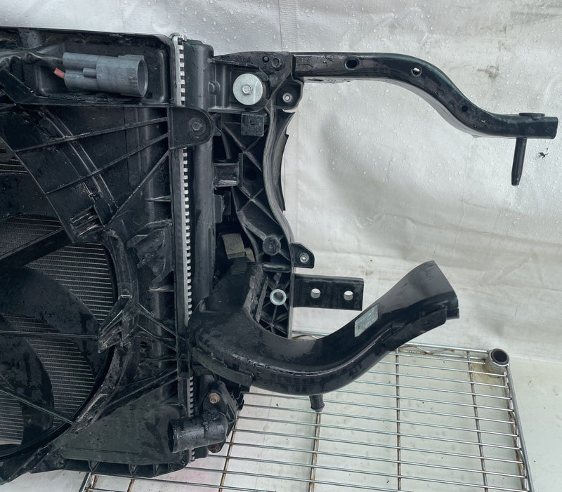 Load image into Gallery viewer, JEEP GLADIATOR 4x4 RADIATOR CORE SUPPORT W/ COOLING ASSEMBLY 3.6L 20-24 # 114184