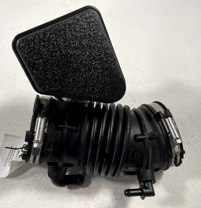 Load image into Gallery viewer, 2020-2025 KIA TELLURIDE ENGINE AIR CLEANER INTAKE HOSE TUBE PIPE 3.8L # 112723
