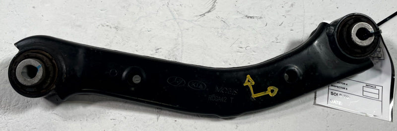 Load image into Gallery viewer, 2020 - 2025 KIA TELLURIDE REAR LEFT OR RIGHT SIDE UPPER CONTROL ARM 3.8L #112737