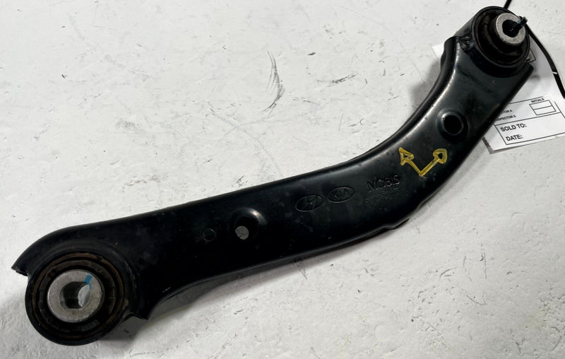 Load image into Gallery viewer, 2020 - 2025 KIA TELLURIDE REAR LEFT OR RIGHT SIDE UPPER CONTROL ARM 3.8L #112737