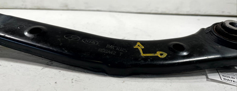 Load image into Gallery viewer, 2020 - 2025 KIA TELLURIDE REAR LEFT OR RIGHT SIDE UPPER CONTROL ARM 3.8L #112737