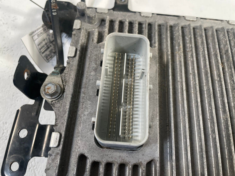 Load image into Gallery viewer, 2020-2023 JEEP GLADIATOR ENGINE CONTROL MODULE UNIT ECM W/BRACKET 3.6L# 114138
