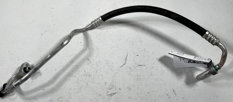 Load image into Gallery viewer, 2020 - 2025 KIA TELLURIDE AC AIR CONDITIONING DISCHARGE HOSE PIPE TUBE # 112722