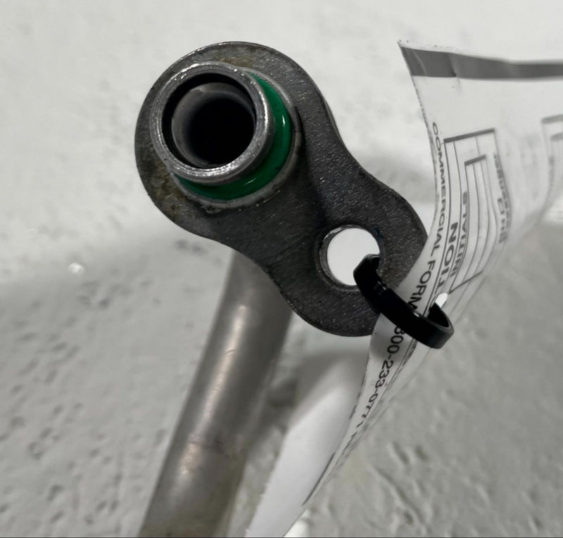 Load image into Gallery viewer, 2020 - 2025 KIA TELLURIDE AC AIR CONDITIONING DISCHARGE HOSE PIPE TUBE # 112722