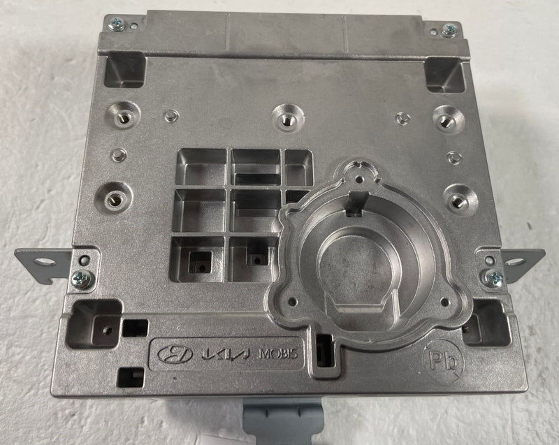Load image into Gallery viewer, 2024 - 2026 HYUNDAI SANTA FE CLUSTER COMMUNICATION CONTROL MODULE UNIT # 108641