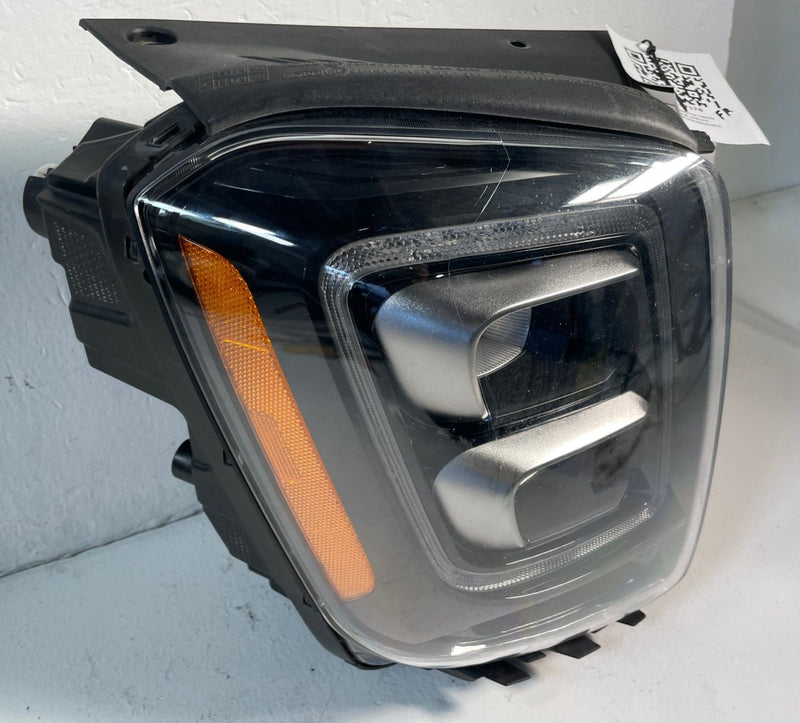 Load image into Gallery viewer, 2020-22 KIA TELLURIDE FRONT RIGHT PASSENGER SIDE LED HEADLIGHT HEADLAMP # 107170