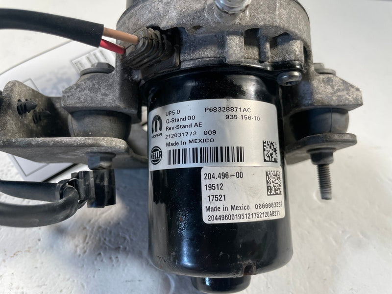 Load image into Gallery viewer, 2018 - 2026 JEEP GLADIATOR WRANGLER BRAKE BOOSTER VACUUM AIR PUMP 3.6L # 114124