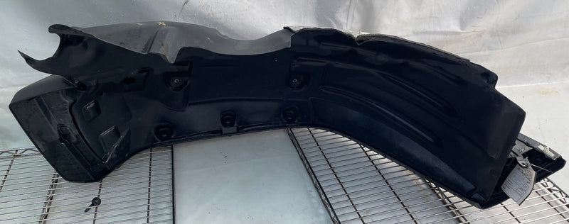 Load image into Gallery viewer, 20-23 JEEP GLADIATOR FRONT RH FENDER ARCH FLARE MOLDING W/ SHIELD SHIELD #114193