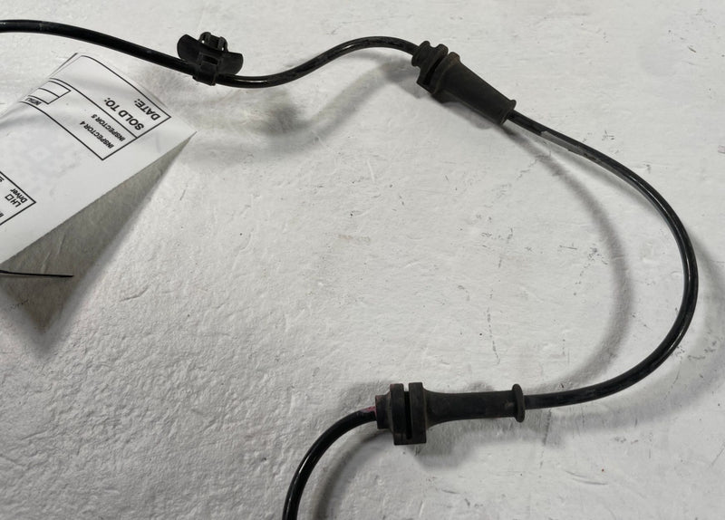 Load image into Gallery viewer, 2024-2026 HYUNDAI SANTA FE FRONT LEFT SIDE ABS WHEEL SPEED SENSOR 2.5L # 108639