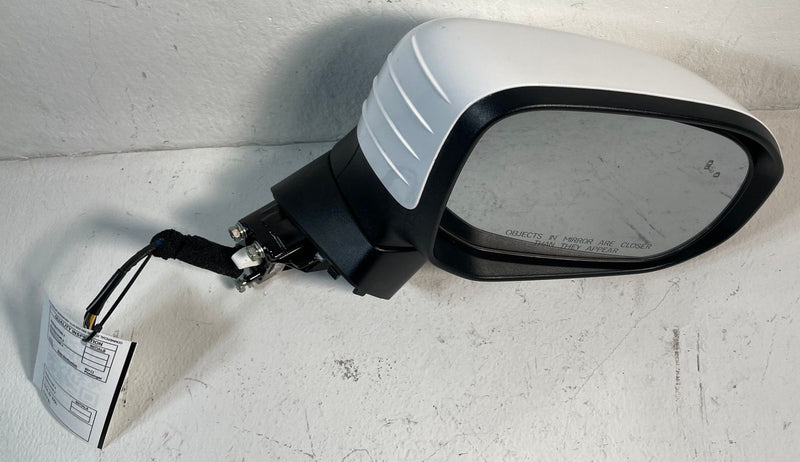 Load image into Gallery viewer, 2020-22 KIA TELLURIDE FRONT RIGHT VIEW DOOR MIRROR W/O CAMERA WHITE GWP # 107172