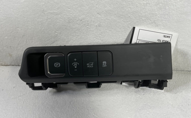 Load image into Gallery viewer, 24-26 HYUNDAI SANTA FE ELECTRIC PARKING BRAKE & TRACTION CONTROL SWITCH # 108642