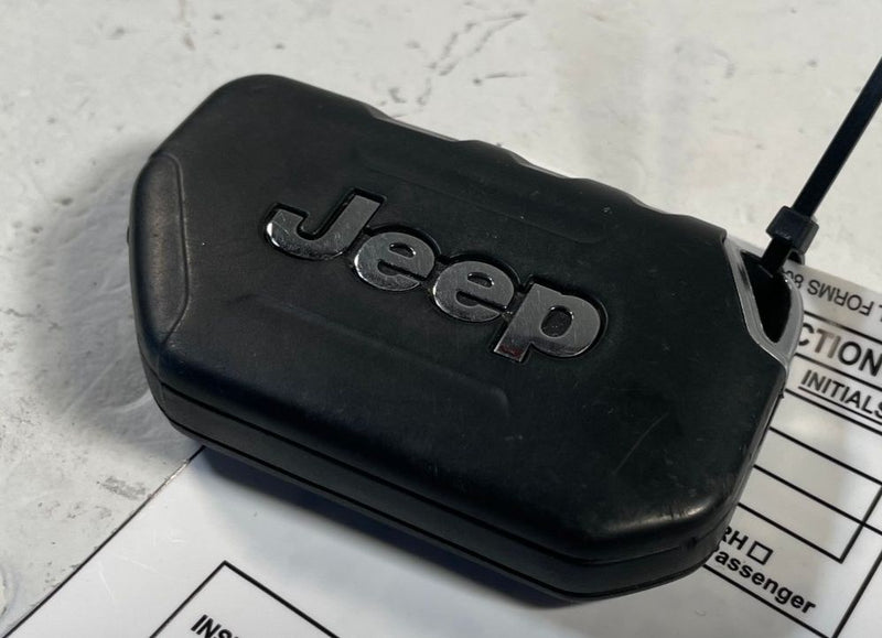 Load image into Gallery viewer, 2020 - 2026 JEEP GLADIATOR REMOTE FLIP SMART IGNITION SWITCH KEY # 114134