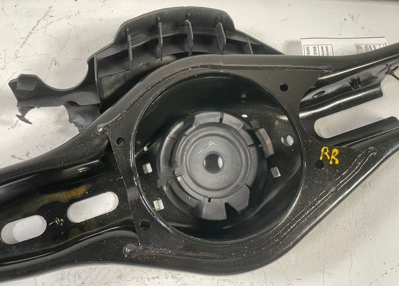 Load image into Gallery viewer, 2021-2026 KIA K5 SEDAN REAR RIGHT SIDE LOWER CONTROL ARM SPRING PERCH # 111775