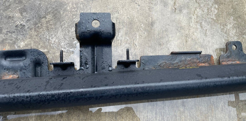 Load image into Gallery viewer, 20-26 JEEP GLADIATOR FRONT LEFT DRIVER BODY SIDE SILL GUARD 68341315AB #114197