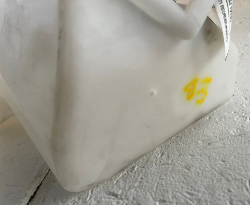 Load image into Gallery viewer, 2020 - 2025 HYUNDAI WINDSHIELD WASHER RESERVOIR BOTTLE TANK 98611-S8000 # 111869