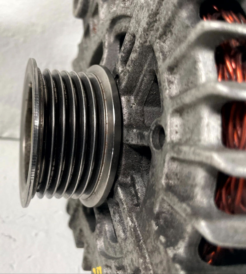 Load image into Gallery viewer, 2020-2025 KIA TELLURIDE ENGINE MOTOR ALTERNATOR GENERATOR 13.5V 180A # 112759