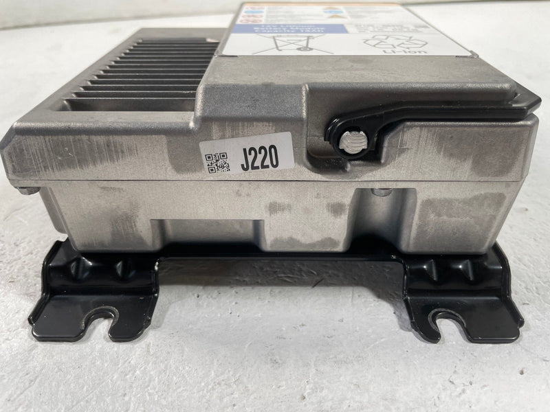 Load image into Gallery viewer, 24-25 HYUNDAI SANTA FE LITHIUM ION BATTERY CONTROL MODULE 37120-R6250 # 108663