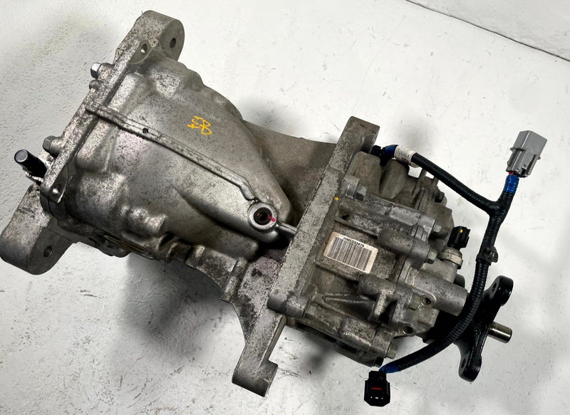 Load image into Gallery viewer, 20-25 KIA TELLURIDE AWD REAR AXLE DIFFERENTIAL CARRIER ASSEMBLY 3.8L # 112800