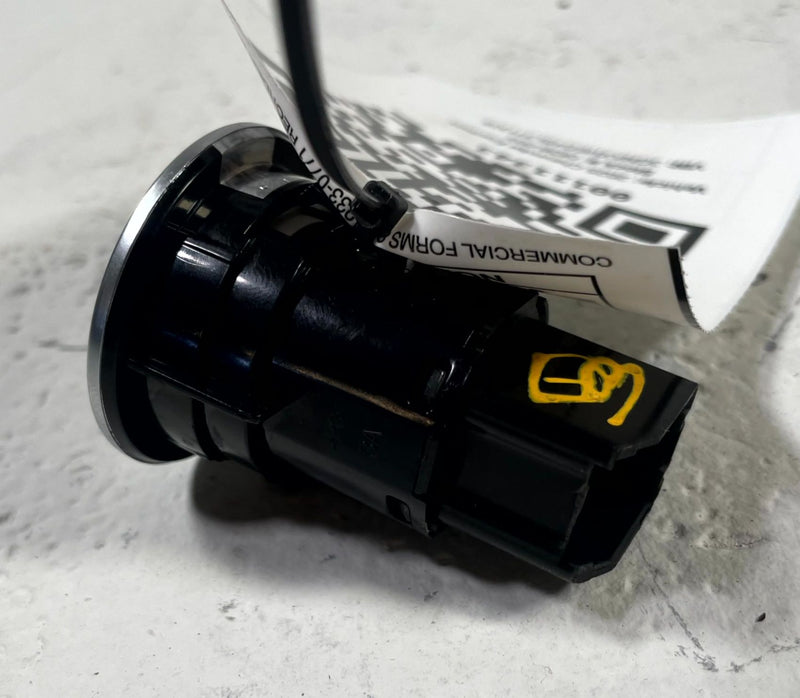 Load image into Gallery viewer, 2025 - 2026 CHEVROLET EQUINOX ENGINE IGNITION START STOP SWITCH BUTTON # 111343