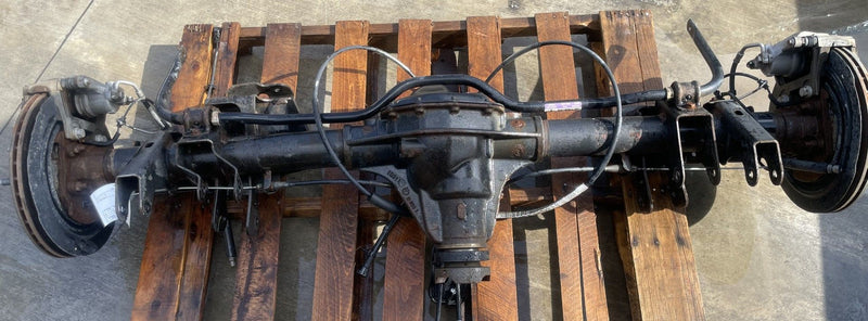 Load image into Gallery viewer, JEEP GLADIATOR 4x4 REAR END AXLE HOUSING DIFFERENTIAL ASSEMBLY 2020-2023 #114205