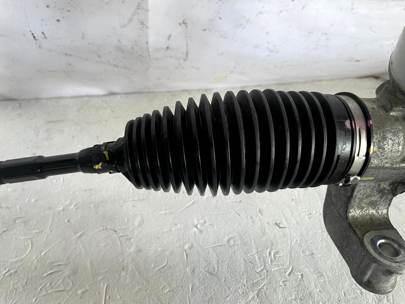 Load image into Gallery viewer, 22-24 HYUNDAI TUCSON ELECTRIC POWER STEERING RACK & PINION 10K MILES 2.5L 107384