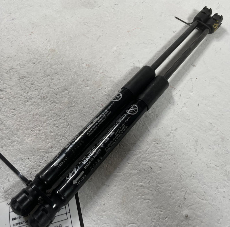 Load image into Gallery viewer, 24-26 HYUNDAI SANTA FE FRONT HOOD LH & RH SIDE LIFT CYLINDER SHOCK STRUT #108646
