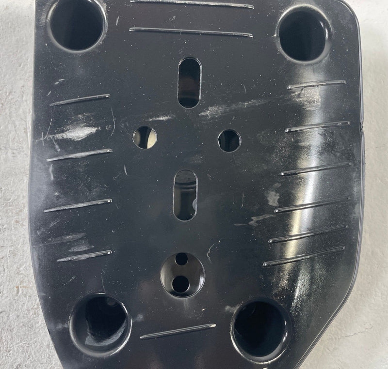 Load image into Gallery viewer, 2022-2026 GENESIS G70 REAR RIGHT SIDE LOWER CONTROL ARM SPRING PERCH # 110026