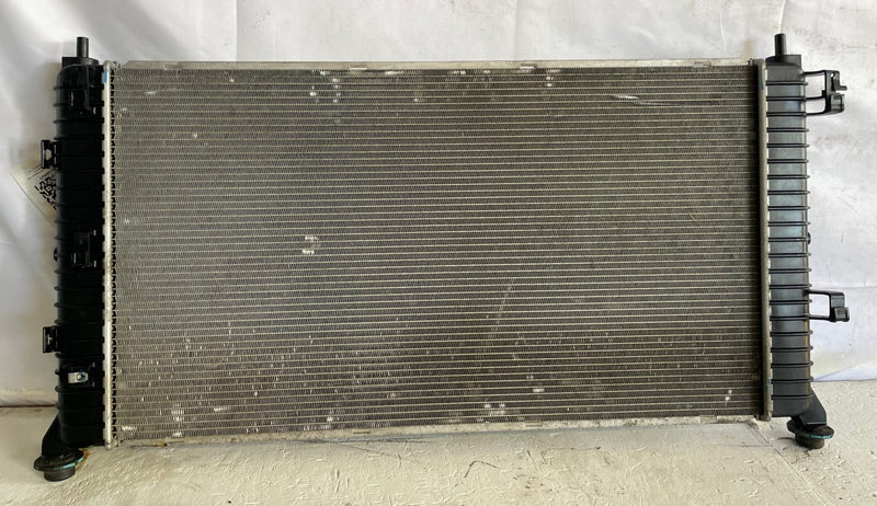 Load image into Gallery viewer, 2019 - 2026 CHEVROLET SILVERADO 1500 ENGINE COOLING RADIATOR 5.3L 6.2L # 109427