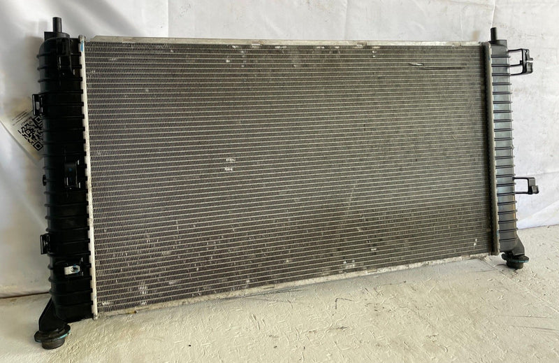 Load image into Gallery viewer, 2019 - 2026 CHEVROLET SILVERADO 1500 ENGINE COOLING RADIATOR 5.3L 6.2L # 109427