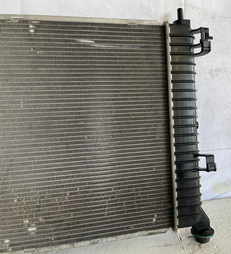 Load image into Gallery viewer, 2019 - 2026 CHEVROLET SILVERADO 1500 ENGINE COOLING RADIATOR 5.3L 6.2L # 109427