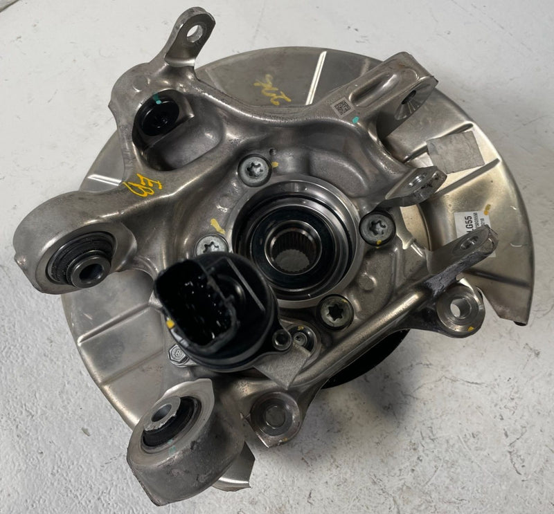 Load image into Gallery viewer, 2019 - 2026 GENESIS G70 REAR LEFT DRIVER SIDE SPINDLE KNUCKLE & HUB # 110038