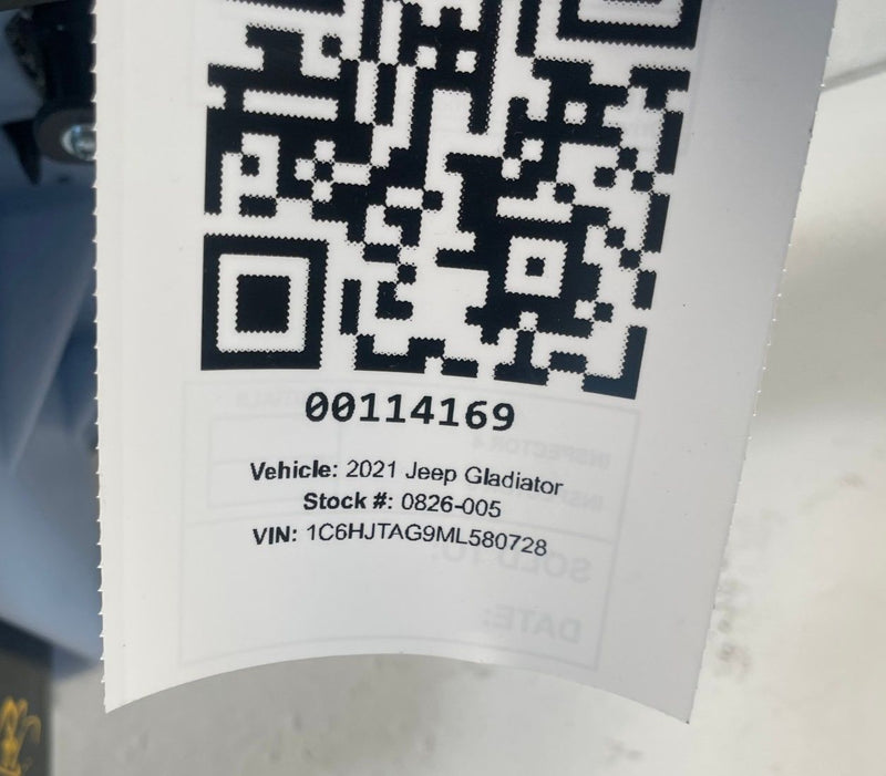 Load image into Gallery viewer, 2020 - 2023 JEEP GLADIATOR FRONT RIGHT SIDE DASH TRIM BEZEL MOLDING 3.6L #114169