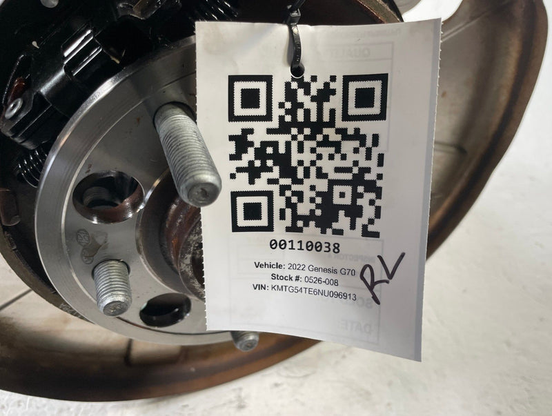 Load image into Gallery viewer, 2019 - 2026 GENESIS G70 REAR LEFT DRIVER SIDE SPINDLE KNUCKLE & HUB # 110038