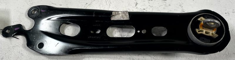 Load image into Gallery viewer, 18-26 CHEVROLET EQUINOX FWD REAR LEFT DRIVER SIDE TRAILING CONTROL ARM # 111350
