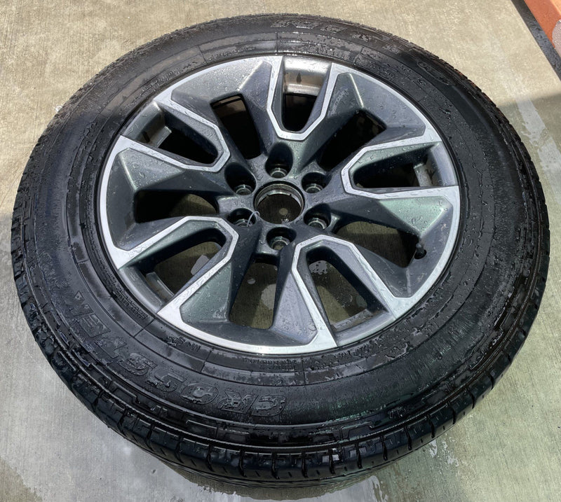 Load image into Gallery viewer, CHEVY SILVERADO 1500 20x9 10 SPOKE ALLOY WHEEL RIM W/TIRE (ONLY#1) 19-22 #109447