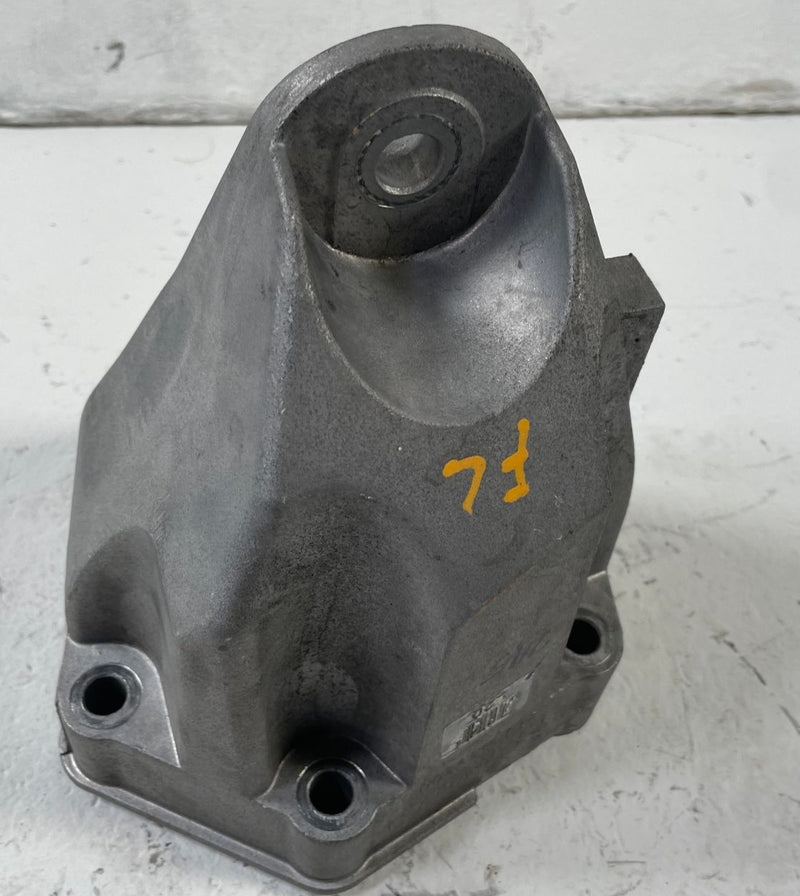 Load image into Gallery viewer, 19-26 GENESIS G70 RWD FRONT LEFT DRIVER ENGINE MOTOR MOUNT BRACKET 3.3L # 110059