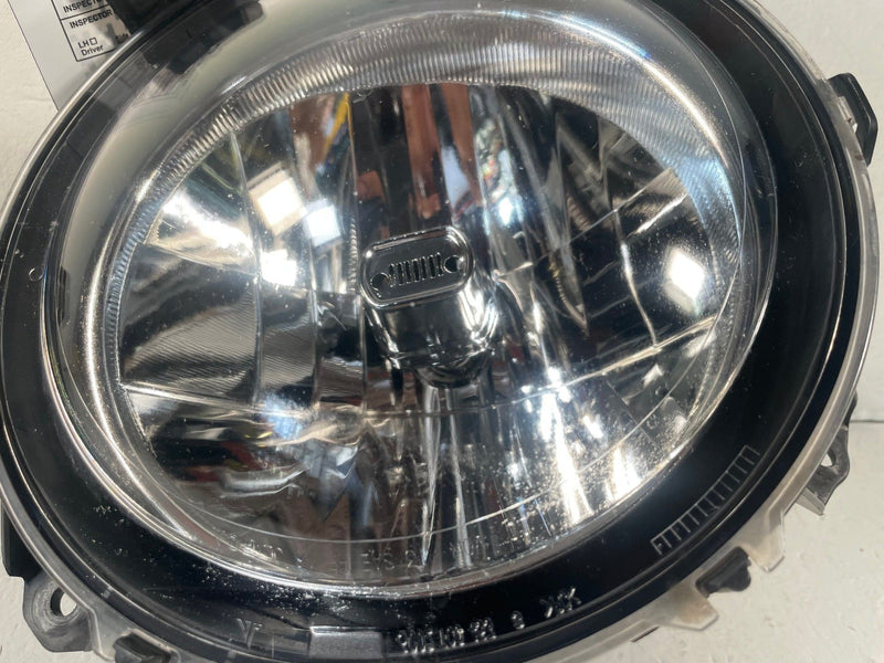 Load image into Gallery viewer, 2020 - 2026 JEEP GLADIATOR FRONT RIGHT SIDE HALOGEN HEAD LIGHT LAMP # 114176
