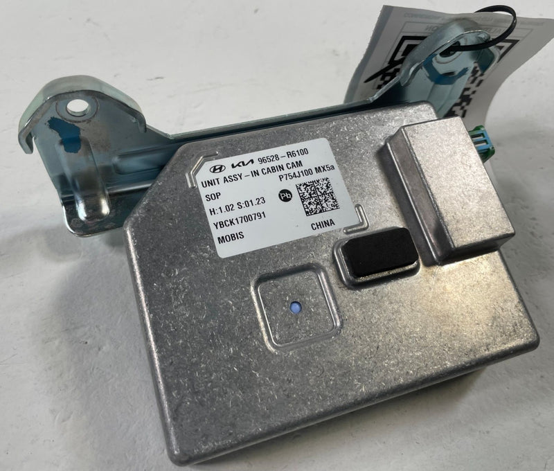 Load image into Gallery viewer, 2024 - 2026 HYUNDAI SANTA FE CABIN CAMERA COMPUTER CONTROL MODULE UNIT # 112801
