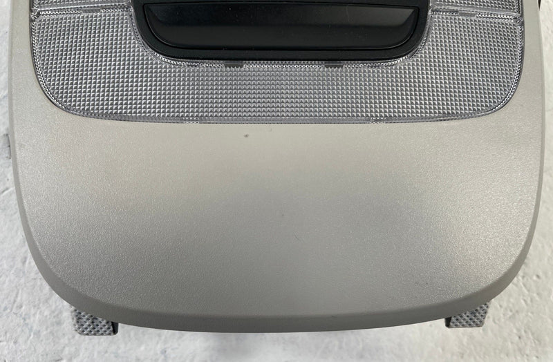 Load image into Gallery viewer, 2021-23 KIA SORENTO ROOF OVERHEAD CONSOLE DOME LIGHT LAMP W/ SWITCH 2.5L #110106