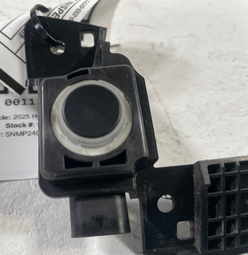 Load image into Gallery viewer, 2024 - 2026 HYUNDAI SANTA FE REAR PARK PARKING ASSIST RADAR SENSOR # 112816
