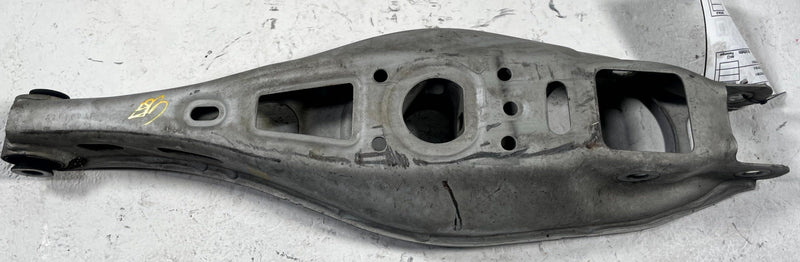 Load image into Gallery viewer, 21-26 CHEVROLET EQUINOX REAR RIGHT SIDE LOWER CONTROL ARM SPRING PERCH 111358