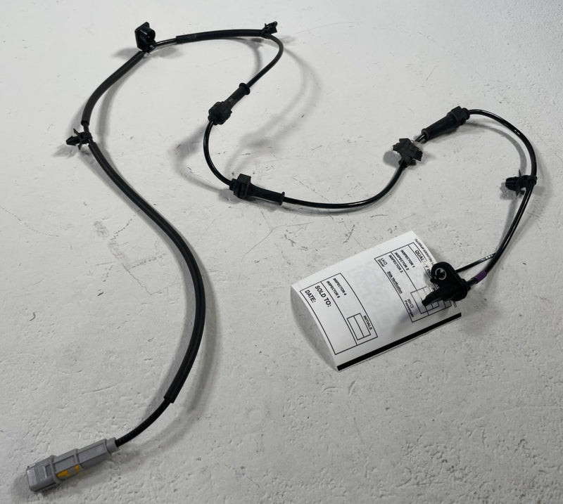 Load image into Gallery viewer, 2024 - 2026 HYUNDAI SANTA FE FRONT LEFT SIDE ABS WHEEL SPEED SENSOR 2.5L #112832